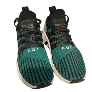 Men’s Adidas EQT Athletic shoes in Black and Green Size 10 in EUC